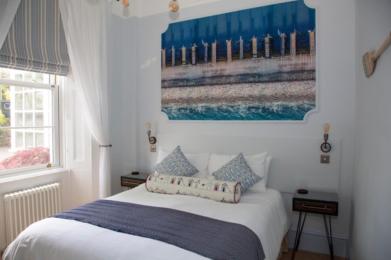 Carlton Court Bed & Breakfast Торки Екстериор снимка